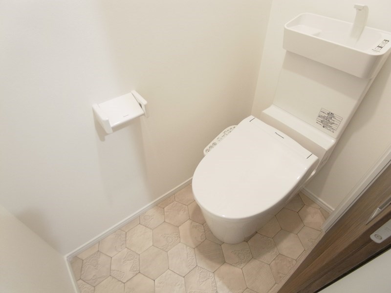 トイレ　同仕様物件写真
