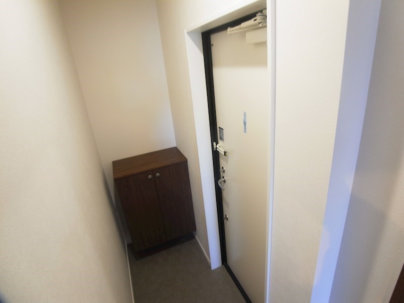 玄関　同仕様物件写真