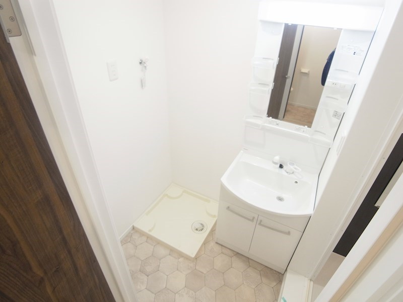 洗面設備　同仕様物件写真