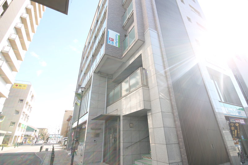 建物外観　オートロック完備です