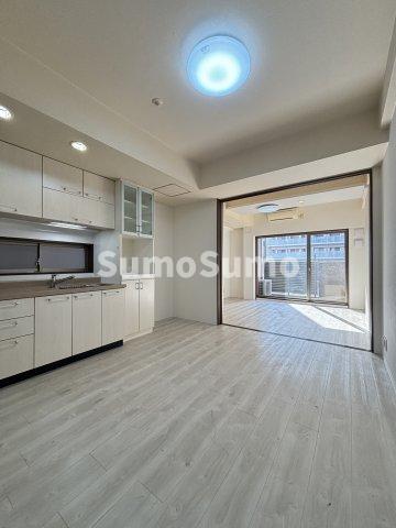 居室・リビング　居間です