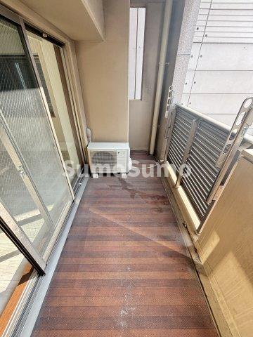 バルコニー　バルコニーがあります