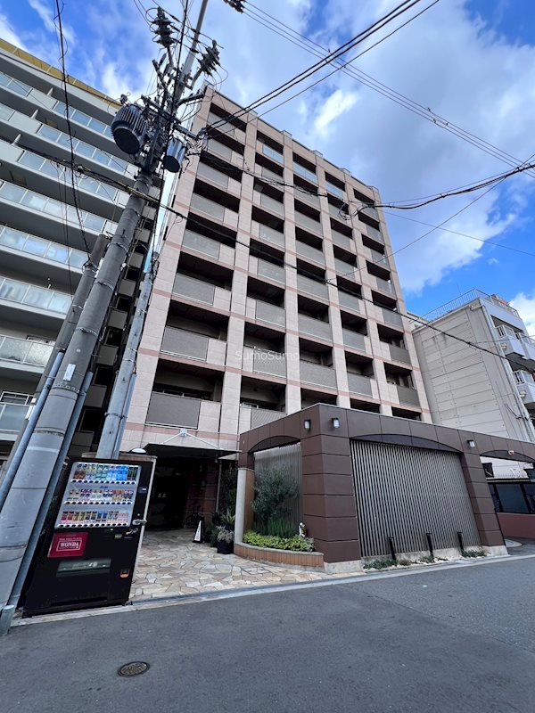 建物外観　外観は落ち着いています