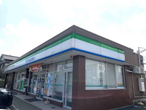 コンビニ　ファミリーマート 豊橋柱八番町店（コンビニ）まで501m