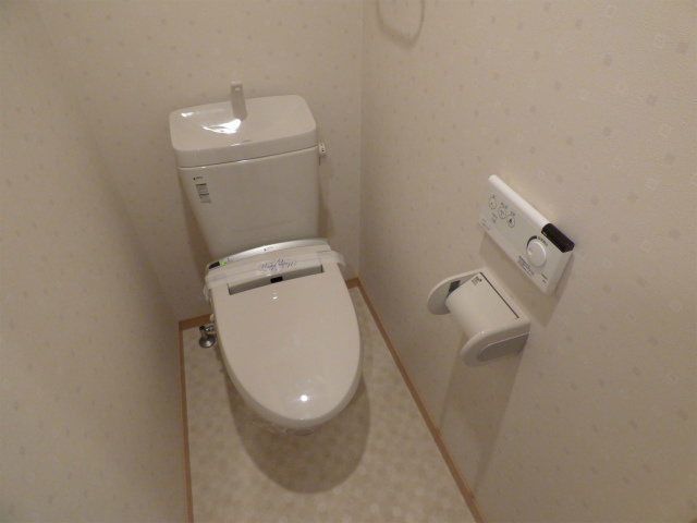 トイレ　ウォシュレット☆