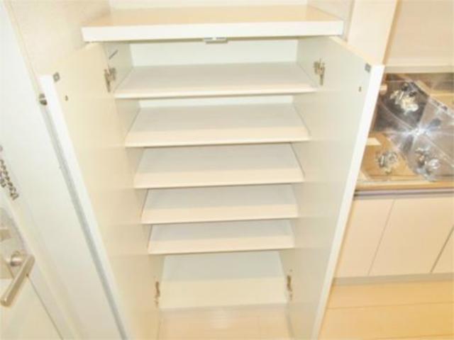 その他　下駄箱たっぷり入ります