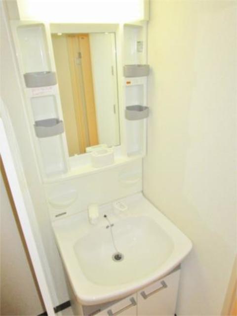 洗面設備　独立洗面台もあります