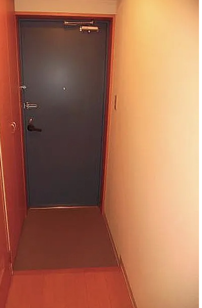 玄関　※別部屋参照