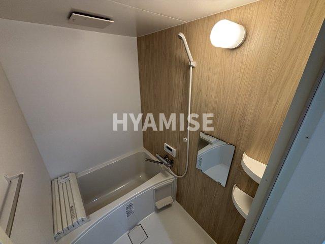 バス・シャワールーム　※別のお部屋の写真です。