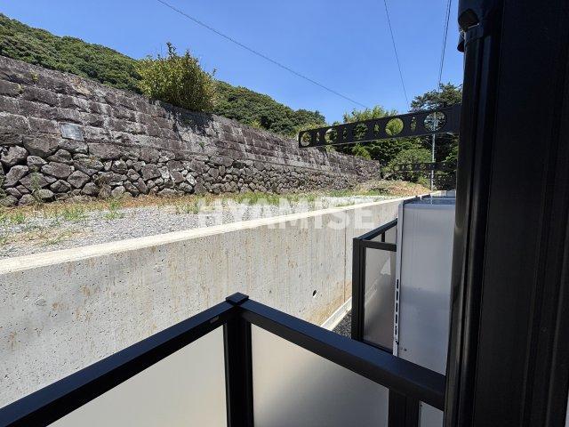 バルコニー　※別のお部屋の写真です。