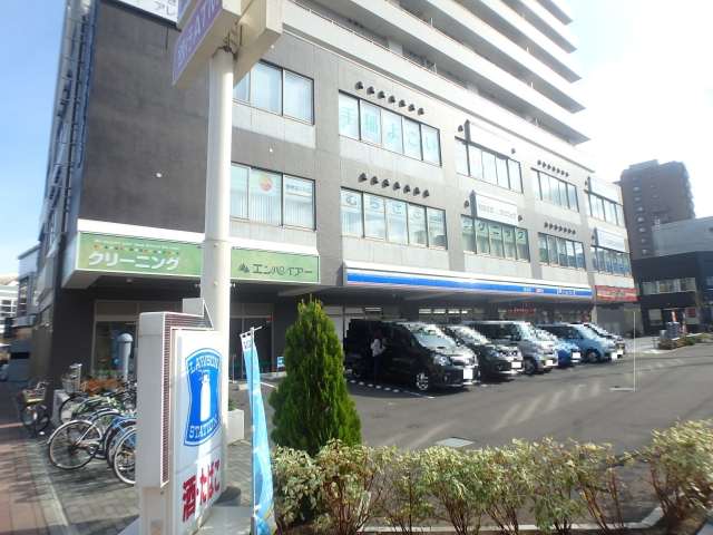 コンビニ　ローソン札幌手稲駅前店（コンビニ）まで538m
