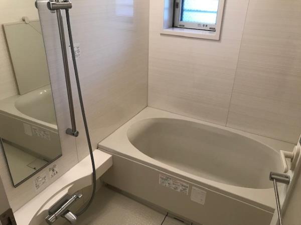 バス・シャワールーム　お風呂で日々の疲れを落としましょう