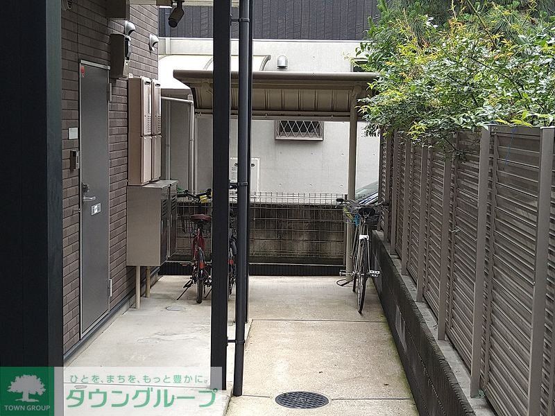 その他共有部分　自転車置場　駐輪は自転車＆原付のみ