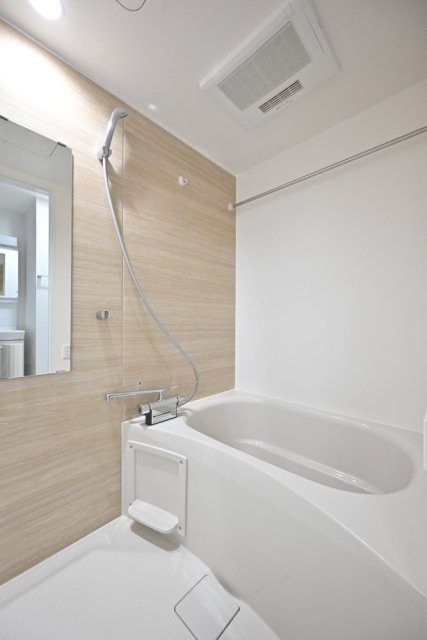 バス・シャワールーム　きれいなお風呂です