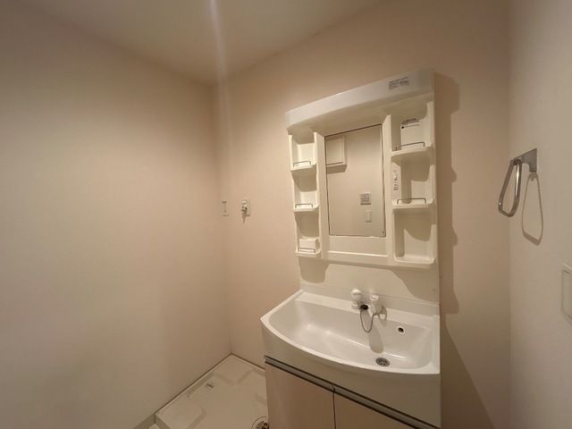 洗面設備　広い洗面スペース