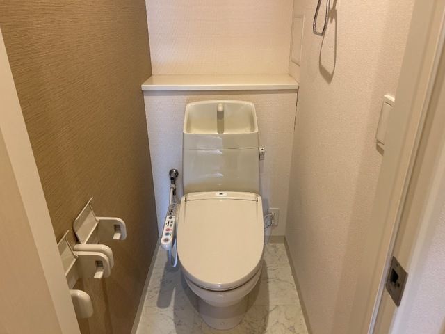 トイレ　ゆったりとした空間のトイレです