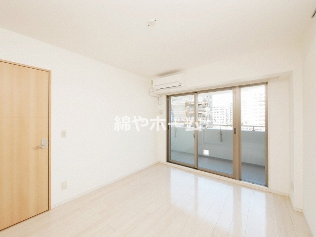 居室・リビング　ゆったりした洋室です