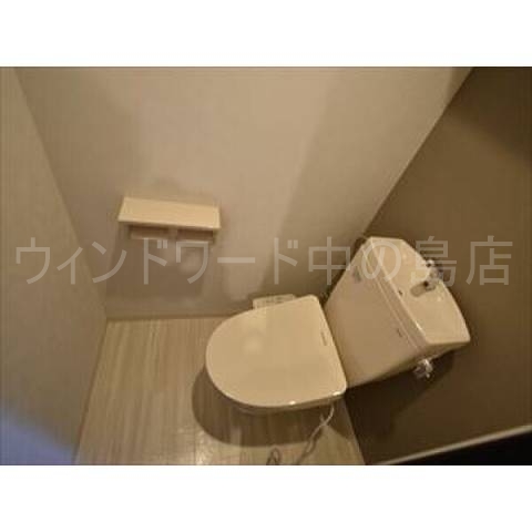 トイレ　詳細は、ウィンドワード中の島店までご相談下さい。