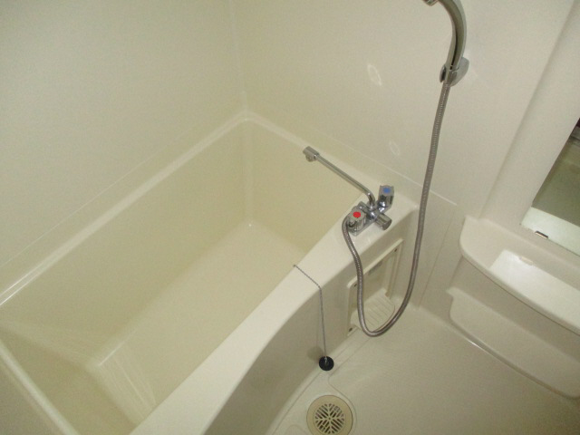 バス・シャワールーム　浴室