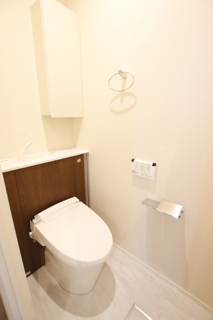 トイレ　◆洗浄機能付き便座のトイレ◆