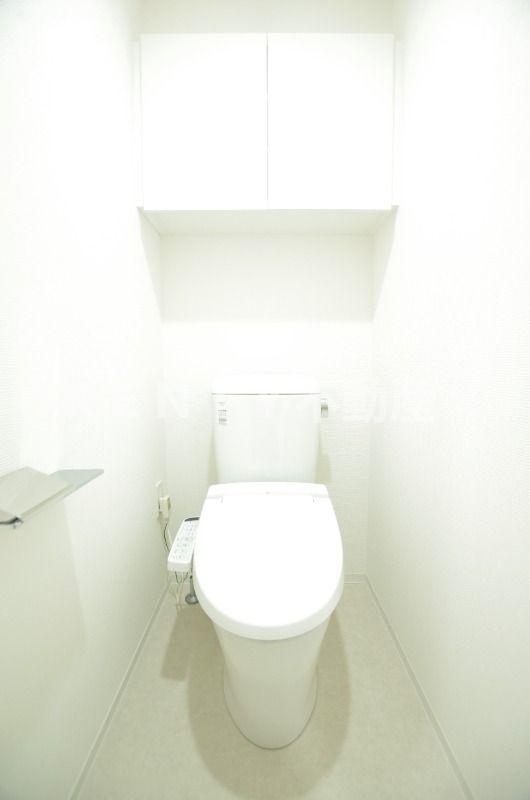 トイレ　清潔感のあるトイレです