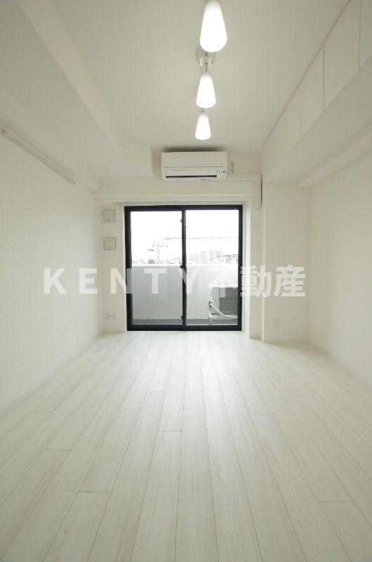 居室・リビング　ゆったり過ごせる居間です