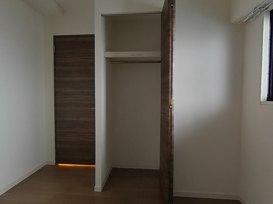 収納　※別部屋の写真です