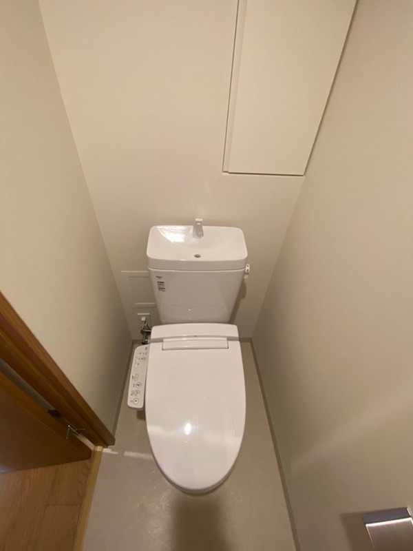 トイレ　別部屋参考