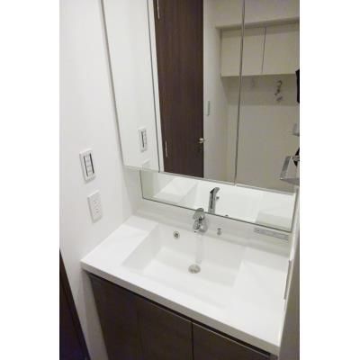 洗面設備　☆嬉しい独立洗面台☆