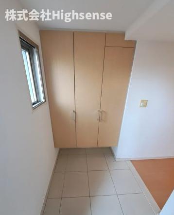 玄関　落ち着いた玄関です