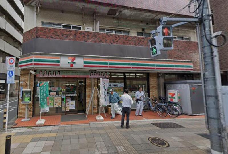 コンビニ　セブン-イレブン 東尾久店（コンビニ）まで130m