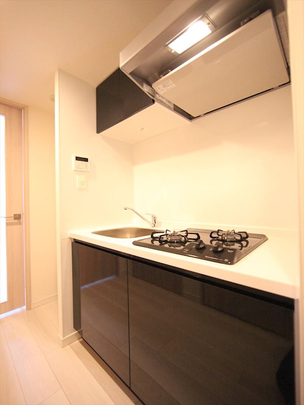 キッチン　システムキッチン（ガス2口コンロ付）