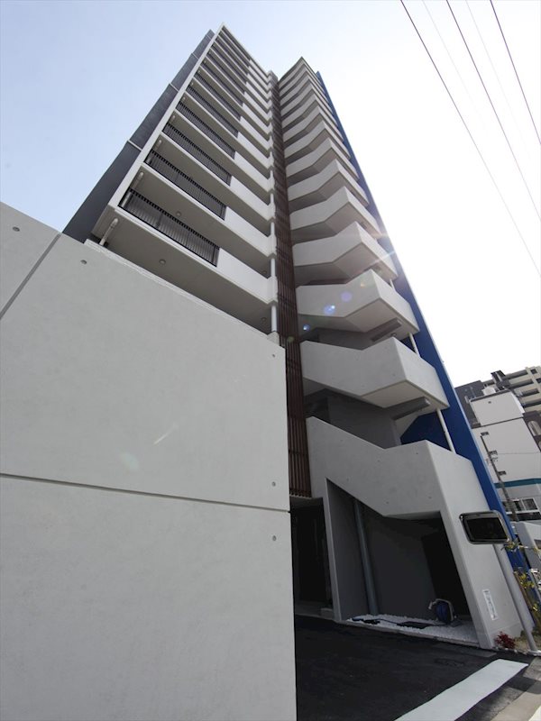 建物外観　外観　オートロック　宅配ＢＯＸ　防犯カメラ