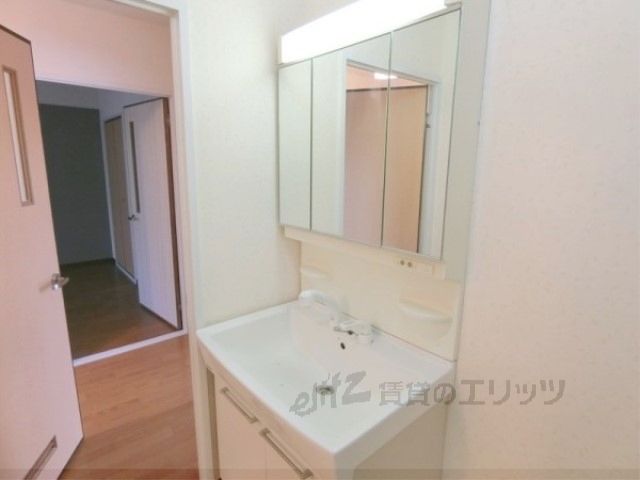 洗面設備　洗面所