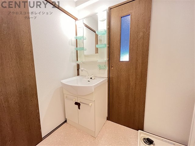 洗面設備　独立洗面化粧台付きでおすすめです！