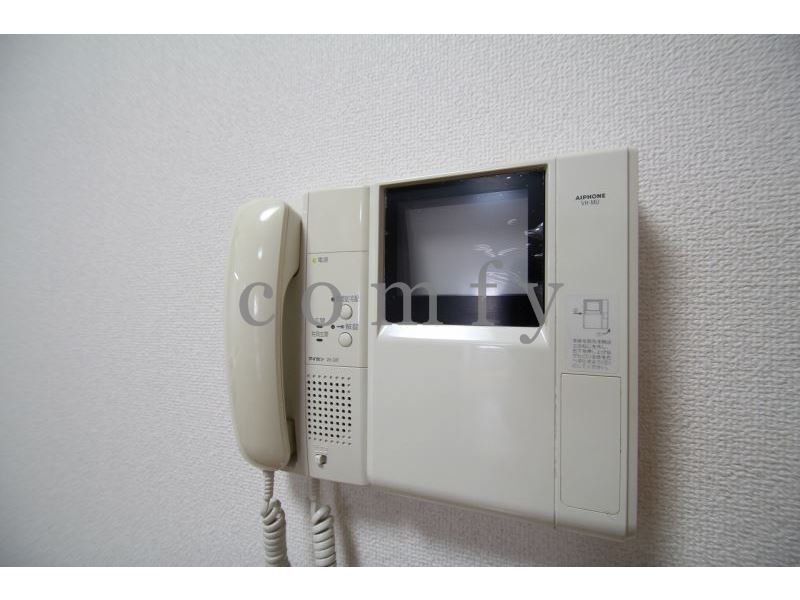 セキュリティ　安心のモニター付きインターホン