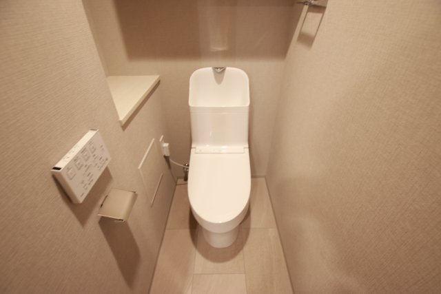 トイレ　※別号室の参考写真です※