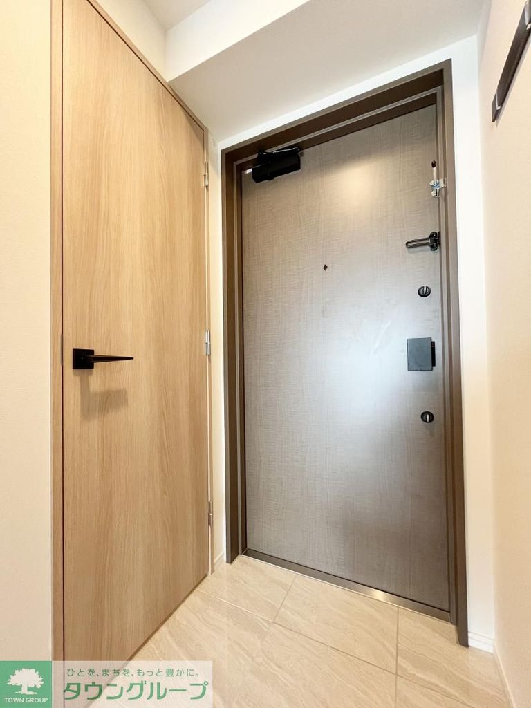玄関　★タウンハウジング大井町店取り扱い物件★
