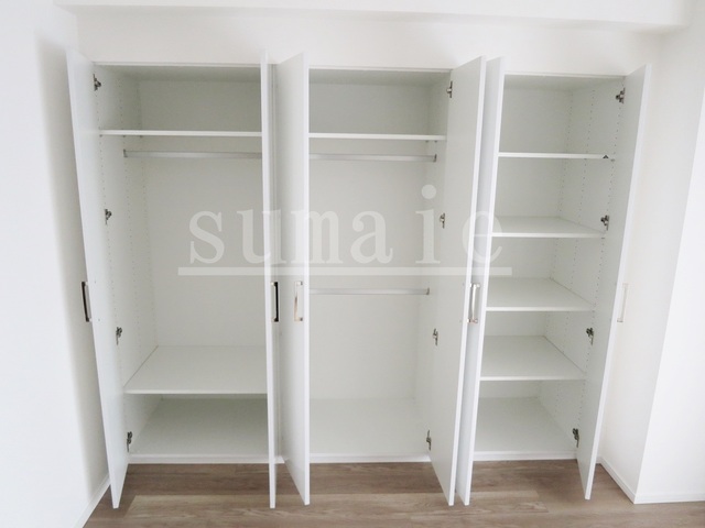 収納　居室にも収納豊富です☆