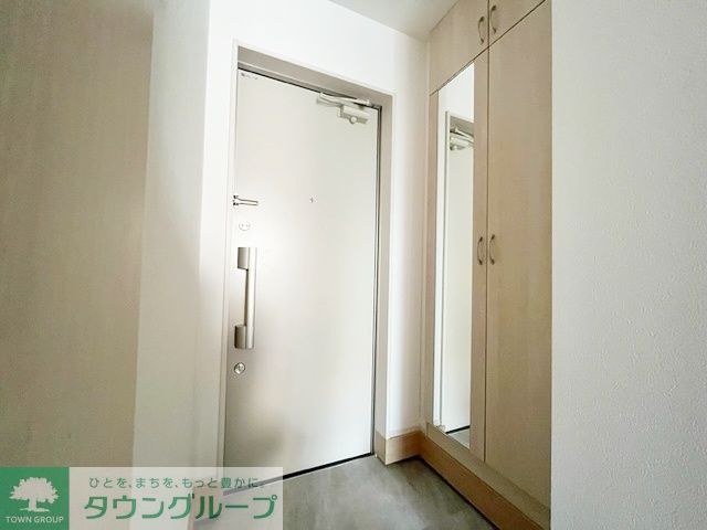 玄関　★お部屋探しは株式会社タウンハウジング東京まで★
