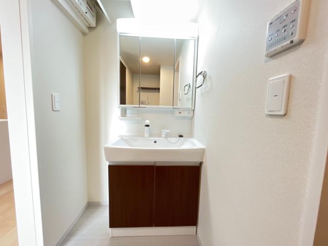 洗面設備　洗髪洗面化粧台（イメージ）