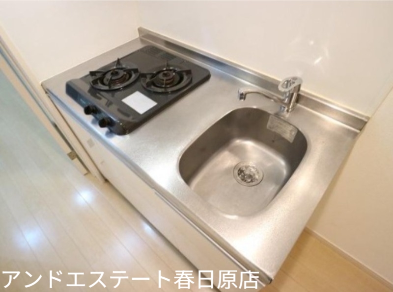 キッチン　２口コンロ付き