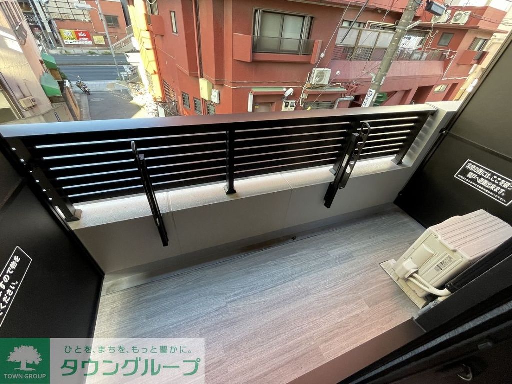 バルコニー　バルコニー