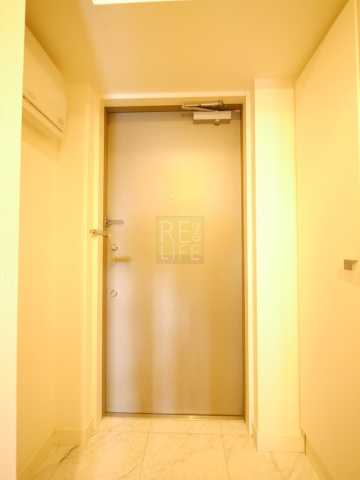 玄関　レガーロ御茶ノ水II