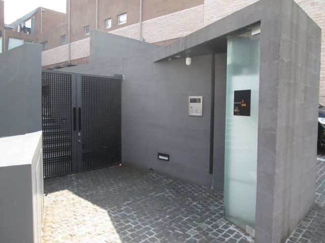 エントランス　★エントランス