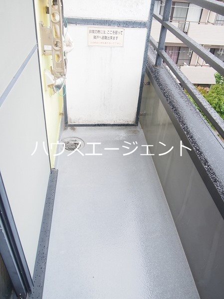バルコニー　バルコニーです。※参考画像