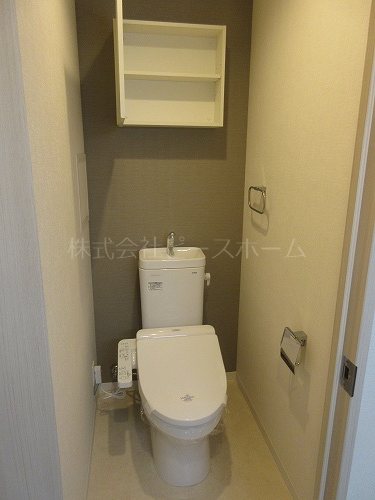 トイレ　※別号室参考写真