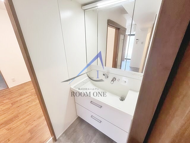 洗面設備　洗面台です。