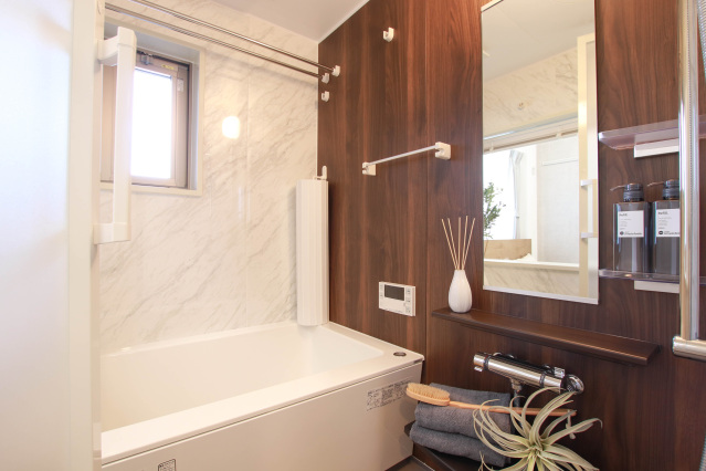 バス・シャワールーム　モデルルーム仕様です！！