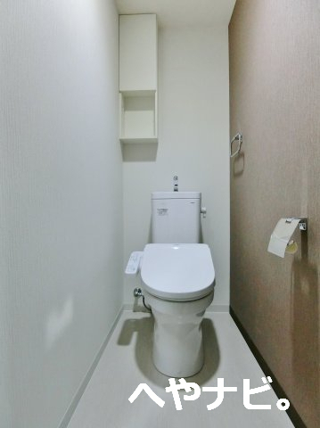 トイレ　※別号室写真です。